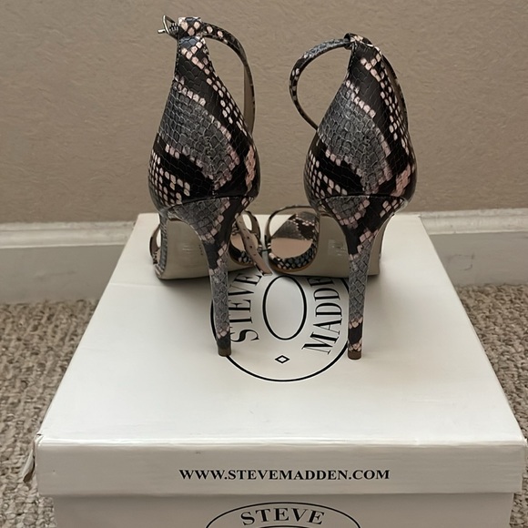 Steve Madden Sane - Picture 4 of 4